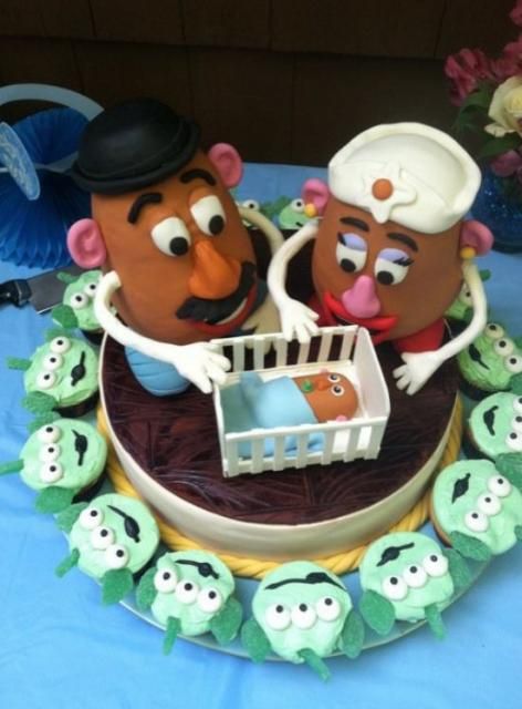 Mr and Mrs Potato Head theme baby shower cake. Elephant Baby Shower Cake, Mrs Potato Head, Toy Story Baby, Disney Baby Shower, Toy Story Cakes, Coed Baby Shower, Gateaux Cake, Potato Head, Elephant Baby Showers