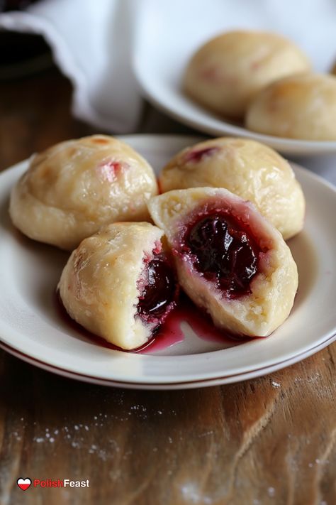 Polish Plum Dumplings Recipe (Knedle Ze Śliwkami) Knedle Recipe, Plum Dumplings, Plum Dessert, Polish Desserts, Plum Recipes, Sweet Dumplings, Family Desserts, Dumplings Recipe, Dumpling Recipe