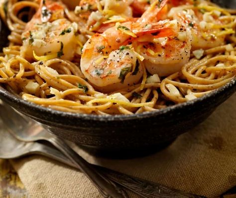 Instant Pot Shrimp Scampi - Fork To Spoon Red Shrimp Recipes, Garlic Pasta Recipe, Convenient Dinner, Shrimp Scampi Pasta, Scampi Pasta, Shrimp Scampi Recipe, Grilled Shrimp Recipes, Scampi Recipe, Garlic Pasta