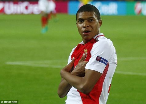 Monaco's Kylian Mbappe has revealed the story behind his crossed-arms goal celebration Soccer Pics, K Mbappe, Goal Celebration, Football Highlights, Ronaldo Messi, Football Manager, I Love Football, Football Highlight, The Way He Looks