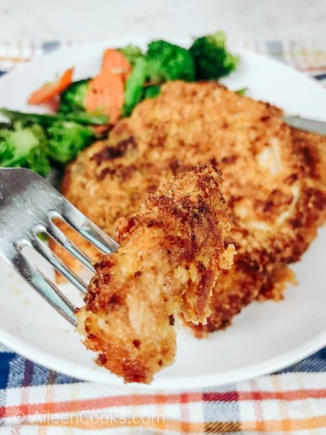 Pork Cube Steak Recipes Air Fryer, Crispy Pork Chops Air Fryer, Pork Shoulder Steak Recipes Air Fryer, Air Fryer Cubed Pork, Crispy Breaded Pork Chops, Breaded Pork Chops Air Fryer Recipes, Air Fried Breaded Pork Chops, Pork Cube Steak Recipes, Air Fryer Breaded Pork Chops