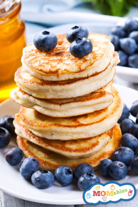 these allergy friendly pancakes are egg-free, dairy-free, gluten-free but they are also perfectly fluffy and delicious! Vegan Gluten Free Pancakes, Egg Free Pancakes, Food Substitutes, Dairy Free Pancakes, Overnight Oat, Gluten Free Egg Free, Egg Free Recipes, Desserts Vegan, Gluten Free Pancakes