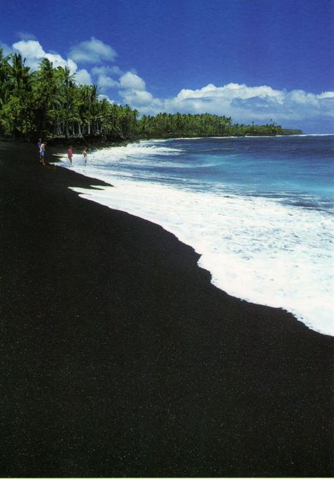 Black Sand Beaches of Hawaii Black Sand Beach Hawaii, Photos Bff, Beach Park, Black Sand Beach, Hawaii Beaches, Hawaii Vacation, Black Sand, Hawaii Travel, Big Island