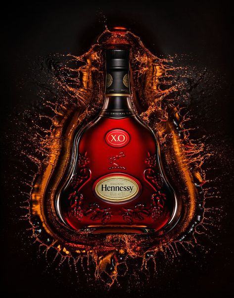 Hennessy Xo, Happy Hour Drinks, Seasonal Drinks, Wedding Toasts, Music Wallpaper, Packing Design, Craft Cocktails, Dream House Interior, Signature Cocktail