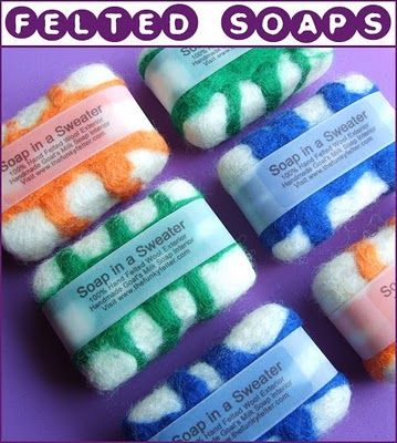 felted soap Diy Soap Gifts, Soap Gift Ideas, Felted Soap Tutorial, How To Make A Bar, Soap Tutorial, Felted Soap, Melt And Pour Soap, Melt And Pour, Needle Felting Projects