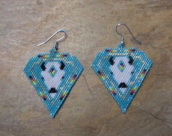 Seed Bead Necklace Patterns, Bead Necklace Patterns, Seed Bead Patterns Free, Earrings Western, Beaded Bead, Beaded Earrings Native, Beads Design, Beaded Earrings Diy, Native American Beaded Earrings