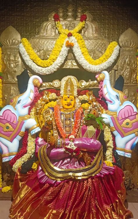 Maa Bhavani, Lakshmi Narsimha, Lakshmi Narayana, Durga Kali, God Photos, Aadi Shakti, God Goddess, Ganesh Wallpaper, Sanatana Dharma