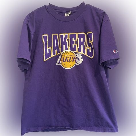 Lakers T-shirt Lakers Shirt Outfit, Lakers Shirt, Lakers T Shirt, Oversized Tee Shirt, Purple T Shirts, Tshirt Outfits, Oversized Tee, Girls Tshirts, Shirt Outfit