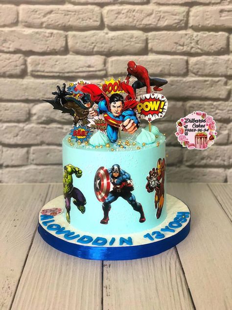 Marvel Pasta, Avengers Cake Design, Avengers Themed Cakes, Superhero Birthday Party Decorations, Decor Tort, Avengers Cake, Spiderman Cake Topper, Pillow Cakes, Avengers Theme