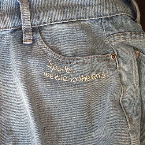 Embroidery Jeans Diy, Jeans Embroidery, Clothes Embroidery Diy, Pola Sulam, Jean Pockets, Embroidery On Clothes, Cute Embroidery, 자수 디자인, Jeans Diy