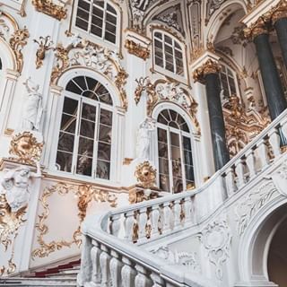 ✶ Sister Jane ✶ (@dreamsisterjane) • Instagram photos and videos Ekaterina Core Aesthetic, Aesthetic Royal, Russia Aesthetic, Istoria Artei, Castle Aesthetic, Winter Palace, Royal Aesthetic, Baroque Architecture, 背景 シンプル