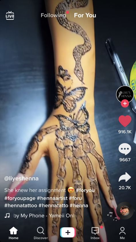 Henna Butterfly, Henna Sleeve, Mendhi Tattoo, Tattoos Abstract, Tattoos Japanese, Tattoos Watercolor, Butterfly Hand Tattoo, Cute Henna Tattoos, Henna Style Tattoos