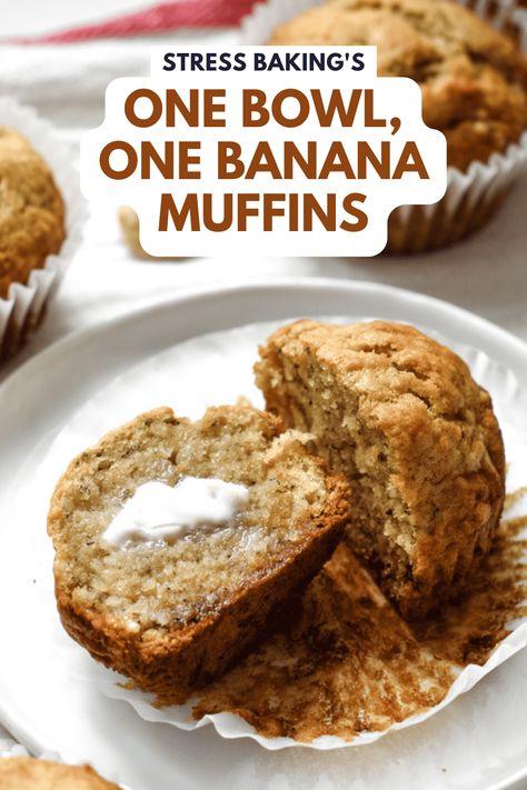 If you've ever wondered what to make with a single banana, this is the one banana recipe for you! This is an easy small-batch banana muffin recipe that only needs one banana, one bowl, and 30 minutes! No mixer needed. | one banana banana muffins | small batch banana muffins | one bowl banana muffins | recipe for one banana | banana bread muffins 2 Banana Muffins Recipe, Single Banana Bread Recipe, Banana Muffins Small Batch, One Banana Recipe, Quick Banana Muffins, Small Batch Banana Muffins, One Banana Banana Bread, Muffins Small Batch, Moist Banana Bread Muffins