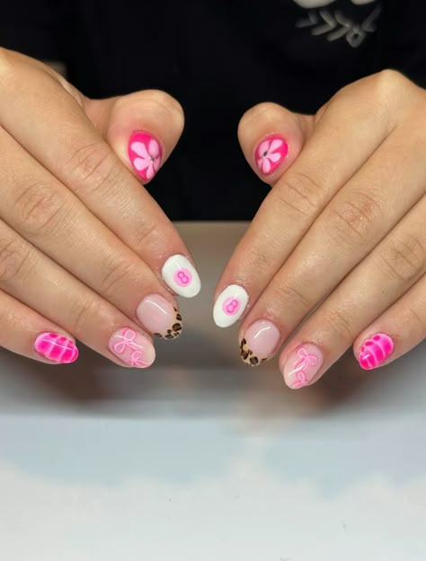 Joy Nails, Ruby Nails, End Of Fall, Preppy Nails, Pink Tip Nails, Checkered Nails, Teen Nails, Wow Nails, Hello Nails