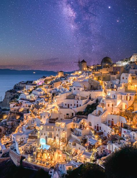 Strand Wallpaper, Grecia Santorini, Santorini Villas, Greek Travel, Destination Photography, Beach Wallpaper, Dream Travel Destinations, Santorini Greece, Beautiful Places To Travel