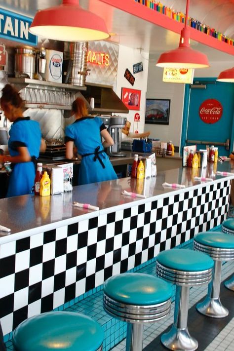 80s Diner, Diner Aesthetic, 1950s Diner, American Cafe, Diner Restaurant, 50s Diner, Diner Decor, Vintage Diner, Retro Cafe