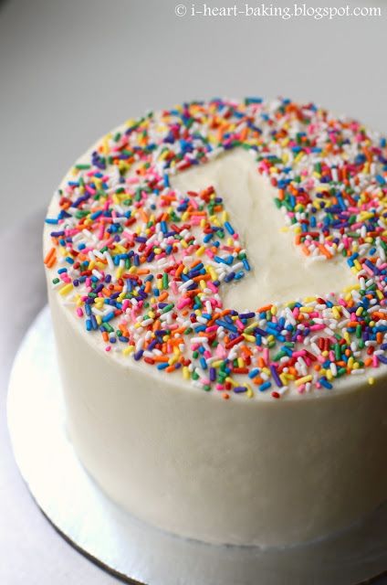 i heart baking!: rainbow sprinkle first birthday smash cake. Could use a cross cutout for a baptism cake. Smash Cake Sprinkles, Rainbow Smash Cakes, Birthday Cake Kids Boys, Diy Smash Cake, Sprinkles Birthday Cake, Nursing Cake, Cake Sprinkles, Whiskey Cake, Rainbow First Birthday