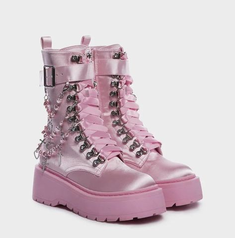 Nike Shoes Women Fashion, Foams Shoes, Platform Combat Boots, Sugar Thrillz, Pink Men, Girly Shoes, Shoes Socks, Alternative Outfits, Purse Accessories