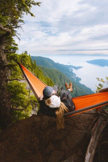 Couples Adventure, Hiking Photography, Camping Photography, Aesthetic Couple, Adventure Aesthetic, Adventure Couple, Destination Voyage, Four Seasons Hotel, Camping Life