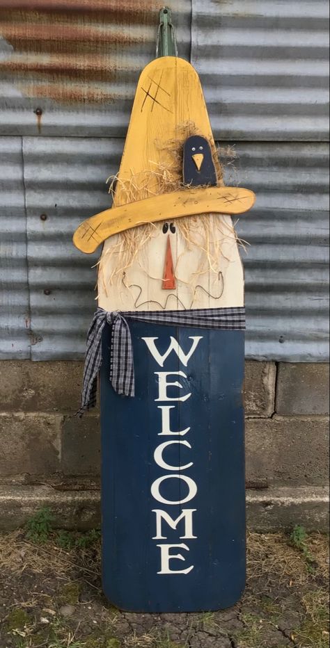 Christmas Ironing Board Ideas, Ironing Board Scarecrow, Old Wood Ironing Board Ideas, Ironing Board Ideas Diy Crafts, Scarecrow Wood Crafts, Ironing Board People, Money Snowman, Painted Ironing Boards, Vintage Ironing Board Ideas