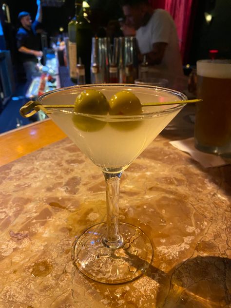 Martini two olives dry #aesthetic #drink #martini #datenight #drinking Dry Aesthetic, Martini Pics, Martini Bar Aesthetic, Harlow James, Martini With Olives Aesthetic, Aesthetic Martini, Martini Night Aesthetic, Martini Aesthetic, Aesthetic Drink