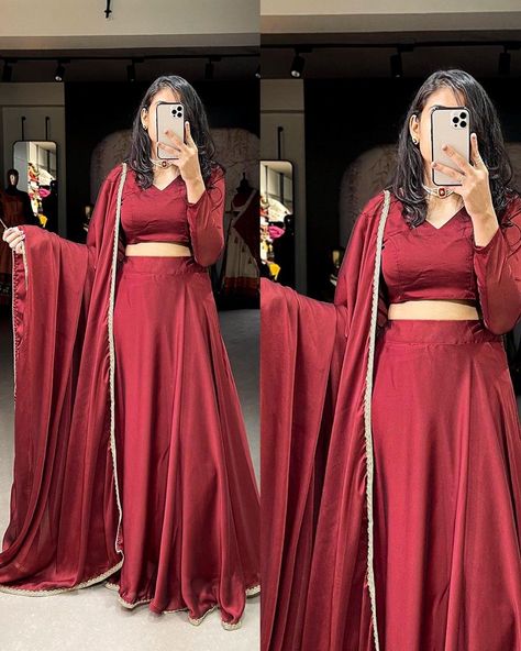 Plain Red Lehenga, Lehenga Designs Simple Latest, Functional Dress, Plain Lehenga, Red Long Skirt, Dance Wallpaper, Frock Designs, Long Frock Designs, Lehenga Designs Simple