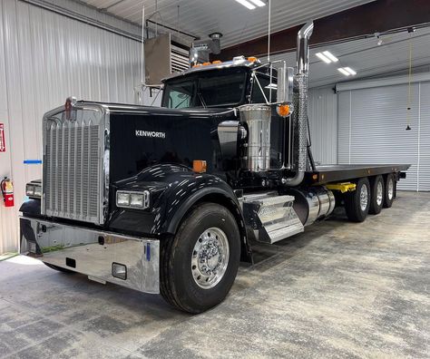 Beautiful new Kenworth W900 with @millerind 30-series LCG carrier! This is a sold unit. | Instagram Trucks For Sell, Flat Deck, Flatbed Towing, Kenworth W900, Flatbed Trailer, Large Truck, Kenworth Trucks, Heavy Truck, New Trucks