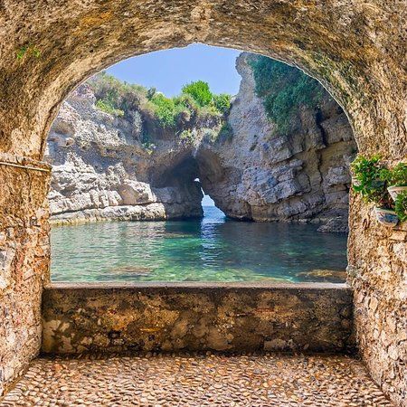 Bagni della Regina Giovanna (Sorrento) - 2019 All You Need to Know BEFORE You Go (with Photos) - TripAdvisor Sorrento To Capri, Sorrento Italia, Sorrento Italy, Capri Italy, Italy Photography, Voyage Europe, The Amalfi Coast, Italy Vacation, Sorrento