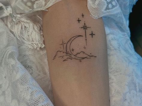 Moon Forearm Tattoo, Moon And Clouds Tattoo, Hand And Finger Tattoos, Cloud Tattoo, Small Pretty Tattoos, Petite Tattoos, Cute Tattoos For Women, Jewelry Tattoo, Discreet Tattoos