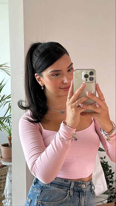 ig: burcubloyd 🧚🏼‍♀️ #selfietime #selfie love, mirror selfie, summer aesthetic, summer outfit, summer look, make up inspo, #inspiration vibes, pink outfit, ponytail hairstyle, barbie ponytail, girly aesthetic, pink aesthetic, hairstyle inspo, ponytail inspo Girly Ponytail, Barbie Ponytail Aesthetic, Barbie Ponytail, Instagram Hairstyles, Barbie Hair, Make Up Inspo, Pink Outfit, Ponytail Hairstyles, Pink Aesthetic