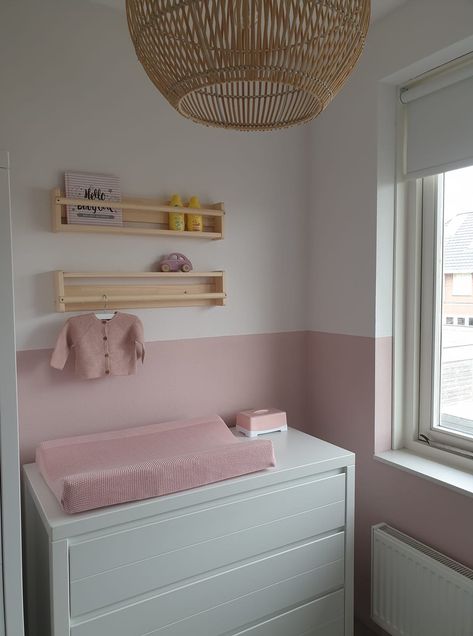 Baby Room Storage, Cozy Baby Room, Nursery Changing Table, Newborn Room, Nursery Room Inspiration, Baby Room Design, Toddler Bedrooms, Rose Pastel