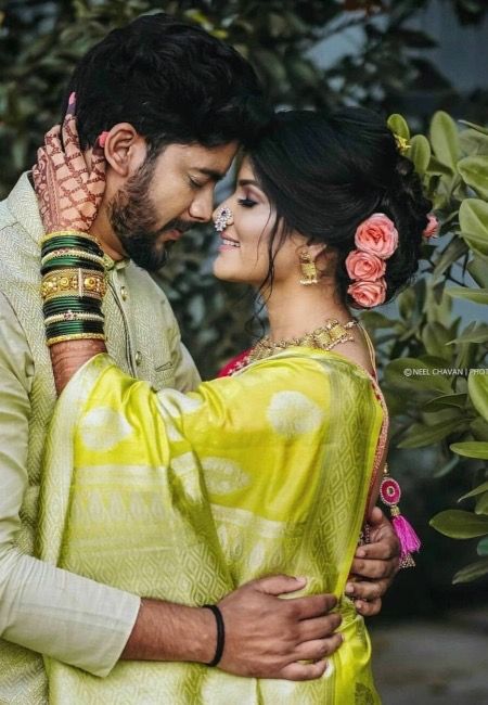 Pre Wedding Photoshoot Garden, Couple Poses New, Wedding Photography Poses Indian, Pastel Green Saree, Pre Wedding Photoshoot Props, Indian Bride Photography Poses, Indian Wedding Poses, Engagement Photography Poses, Indian Wedding Photography Couples