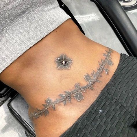 Tummy Tucks Tattoo Cover Up, Belly Button Tattoos For Women, Lower Belly Tattoos For Women, Belly Tattoo Ideas, Female Stomach Tattoos, Belly Tattoos For Women, Girl Stomach Tattoos, Tattoos Trendy, Scars Tattoo