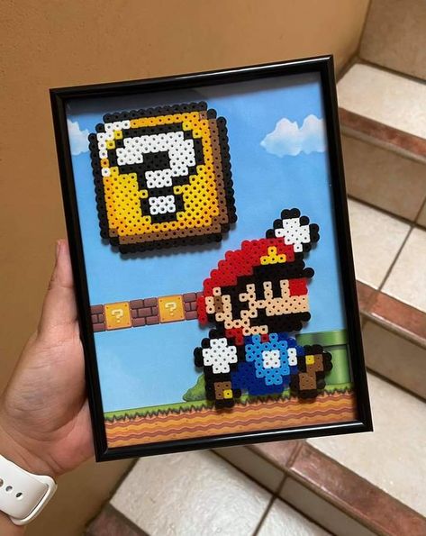 Hama Beads Mario, Geeky Craft, Pixel Beads, Easy Perler Beads Ideas, Perler Bead Templates, Diy Perler Bead Crafts, Perler Crafts, Pixel Art Grid, Diy Perler Beads