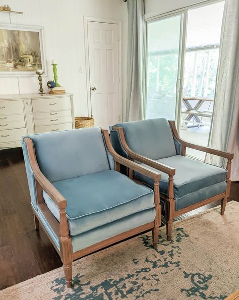 Refabricing Chairs, Reupholstered Accent Chairs, How To Reapolstering Chairs Diy, Recaning A Chair Back, How To Reupholster A Chair, How To Recane A Chair, Diy Reupholster Chair, Chair Fabric Ideas Reupholster, Add Upholstery To Wooden Chair