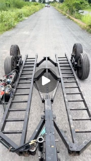 Off Road Trailer Suspension, Car Trailer Ideas, Small Car Trailer, Utility Trailer Accessories, Foldable Trailer, Quad Trailer, Off Grid Trailers, Bug Out Trailer, Electric Car Design