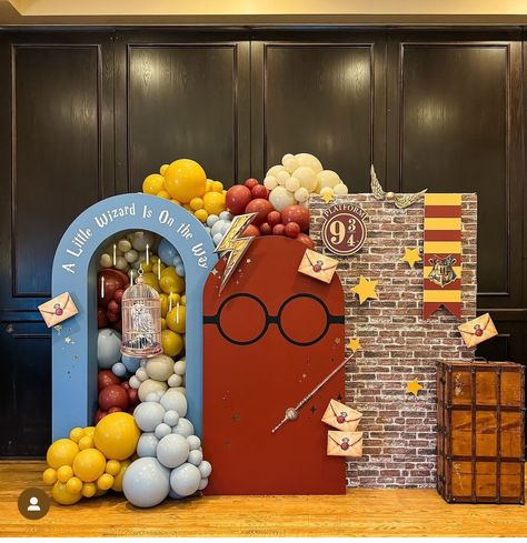 Harry Potter Theme Birthday Party, Harry Potter Themed Baby Shower, Harry Potter Balloons, Harry Potter Shower, Harry Potter Theme Birthday, Harry Potter 5, Cumpleaños Harry Potter, Harry Potter Birthday Cake, Harry Potter Bday