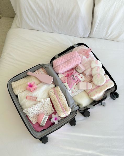 Travel essentials 🌸🎀🌺🍒🌼💖 #pinkgirl #pinkaesthetic #girly #travel #packwithme #travelwithme Suitcase Pink Aesthetic, Pink Life Aesthetic, Travel Aesthetic Packing, Things To Pack For Vacation, Pack With Me For Vacation, Pack My Bag With Me, Cute Girly Things, Pack My Bag, Packing Aesthetic