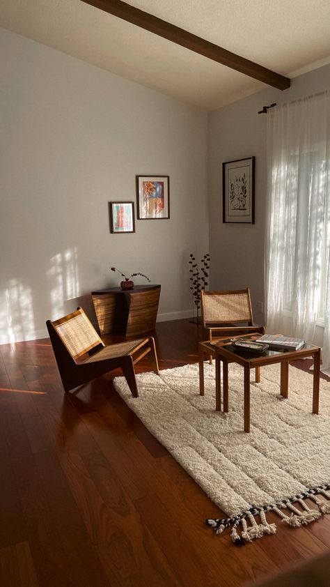 Dark Wood Minimalist Living Room, Home Inspo Dark Floor, Office Dark Wood Floor, Cherry Wood Flooring Living Room, Wood Floor Apartment Decor, Mahogany Floor Bedroom, Red Floors Living Room, Living Room With Cherry Wood Floors, Red Wood Floor Interior Design