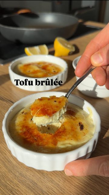 Vegan Creme Brulee, Silken Tofu Recipes, Tofu Dessert, Resep Vegan, Vegan Baking Recipes, Blow Torch, Healthy Vegan Desserts, Food And Recipes, Cream Cheese Recipes