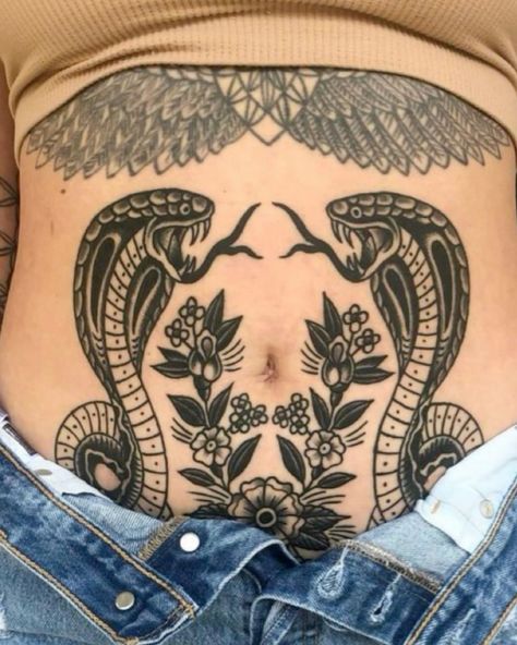 Snakes On Stomach Tattoo, Snake Torso Tattoo, Snake Stomach Tattoos Women, Black Work Stomach Tattoo, Stomach Rocker Tattoo, Women Back Piece Tattoo, Stomach Tattoo Plus Size, Traditional Tattoos Stomach, Big Stomach Tattoos