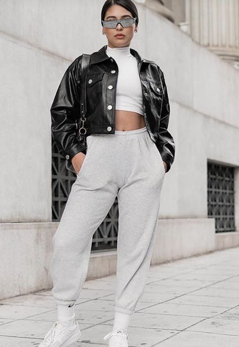 Black Cropped Jacket, Futuristic Sunglasses, Women Jackets, Trendy Haircuts, Grey Sweatpants, Comfort Wear, Street Wear Urban, Shein Style, Black Crop