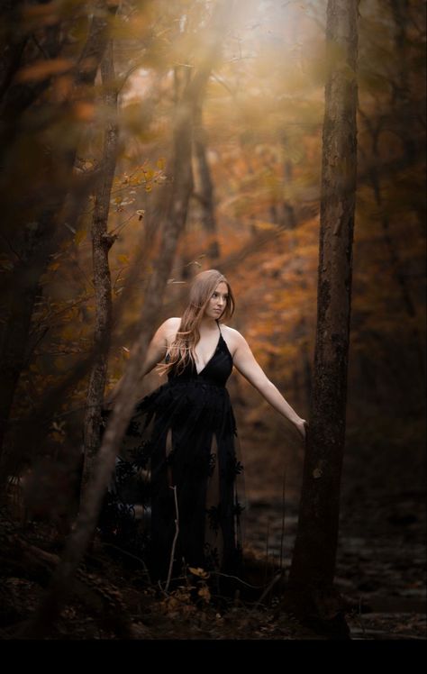 Photo credit: Curt Simshauser Moody Fall Senior Pictures, Black Fall Photoshoot, Dark Fall Photoshoot, Goth Senior Picture Ideas, Spooky Senior Pictures, Dark Senior Pictures, Witchy Photos, 2024 Photoshoot, Cute Senior Pictures