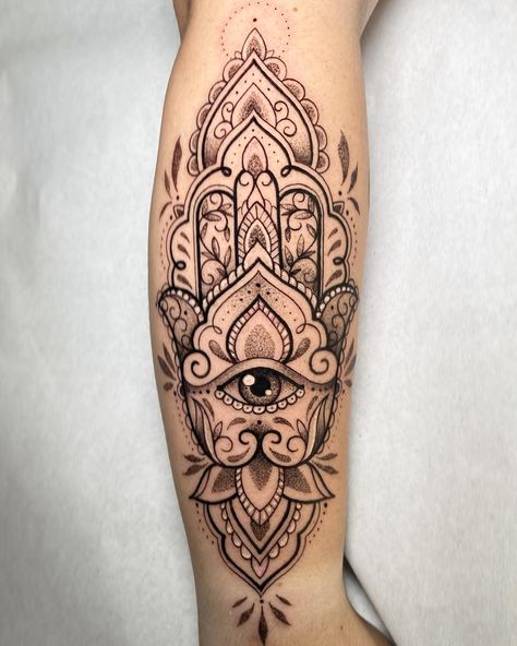 Thigh Tattoos Spiritual, Hasma Tattoo, Small Hamsa Tattoo, Hamsa Tattoos, Tattoos Trending, Fatima Hand Tattoo, Hamsa Tattoo Design, Hamsa Hand Tattoo, Third Eye Tattoos