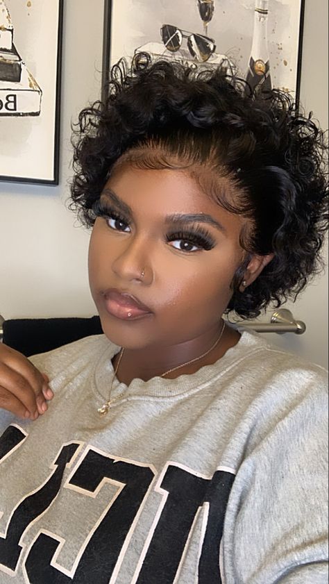 Curly Pixie Wigs For Black Women, Short Human Hair Wigs Curly Hairstyles, Short Curly Wig Hairstyles, Wig Hairstyles Short, Amazon Wigs Black Women, Short Hairstyle Women Ideas, Wig Colors Black Women, Pixie Curly Wig, 8inch Bob