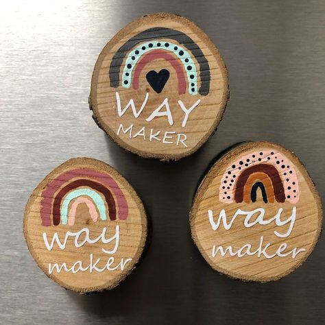 Painted Fridge Magnets, Painted Fridge, Way Maker, Diy Magnets, Mini Magnets, The Craft, Wooden Diy, Fridge Magnets, Clay Crafts