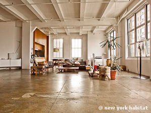 New York Alcove Studio - Loft apartment - living room (NY-11303) photo 4 of 9 Loft Apartment Decorating, Warehouse Living, Warehouse Loft, Contemporary Loft, White Loft, New York Loft, Loft Interior, Loft Interiors, Urban Loft