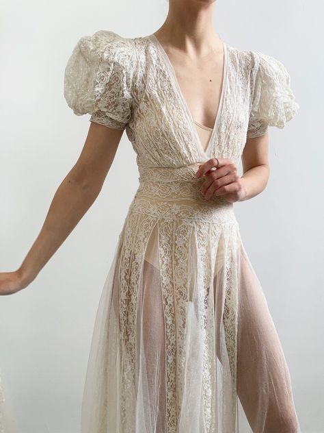 Fantasy Court, Net Puff Sleeves, 1930s Wedding Gown, Antique Lace Wedding Dress, Peplum Wedding Dress, Antique Wedding Gown, Antique Lace Dress, Embroidered Wedding Gown, 1930s Wedding