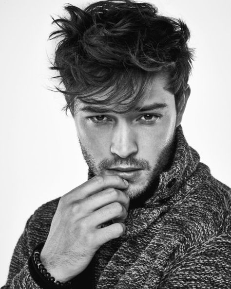 Messy Photoshoot, Professional Hairstyles For Men, Chico Lachowski, Tapered Haircut, Francisco Lachowski, Hairstyle Look, Hairstyles For Men, Man Up, Mens Hairstyles Short