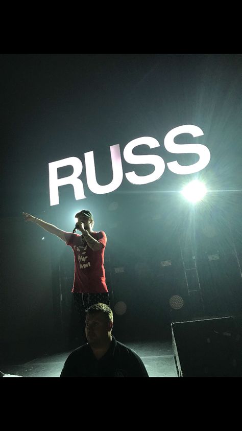 Russ concert baby !! 6•22•17 Russ Rapper Tattoo Ideas, Russ Song Lyrics Quotes, Russ Wallpaper Rapper, Russ Aesthetic, Russ Aesthetic Wallpaper, Russ Wallpaper, Russ Singer, Russ Concert, Russ Vitale